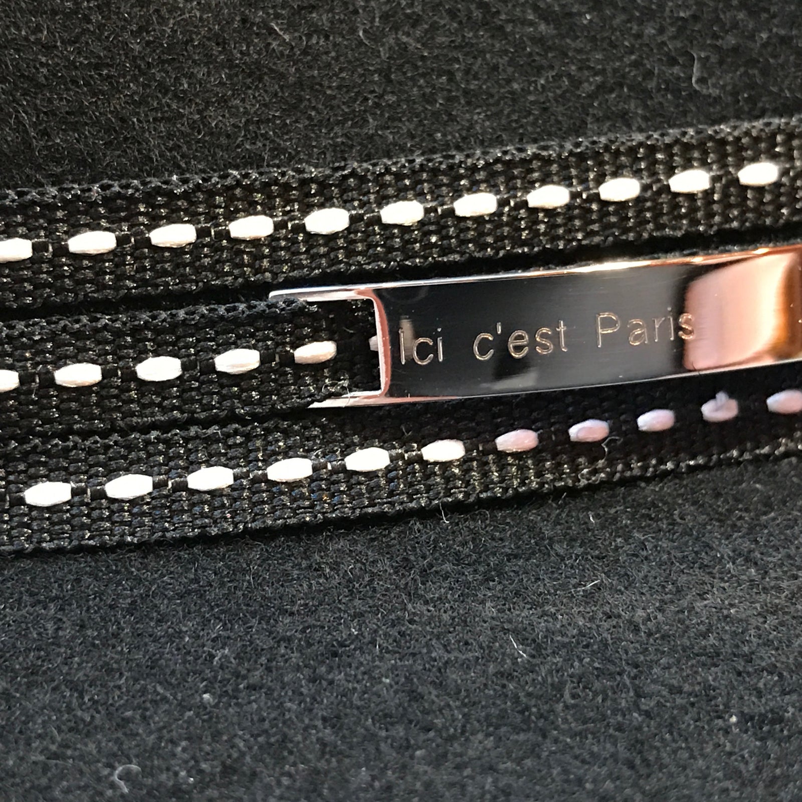 Chapeau Noir Paris détail